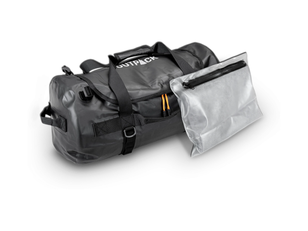 Duffelbag från Outpack och 2 nr. av Gör Det Själv